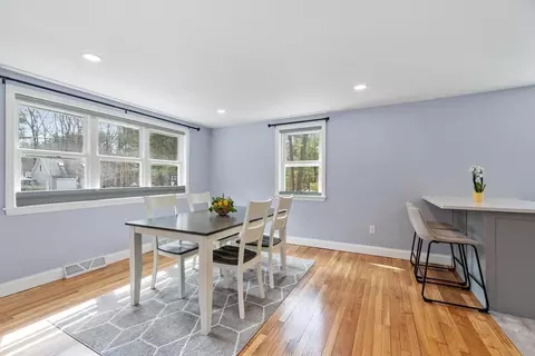 Dining - 20 Meadowview Rd, Georgetown, MA 01833 photo 2 of 3