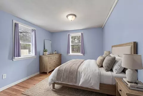 Bedroom - 20 Meadowview Rd, Georgetown, MA 01833 photo 2 of 7