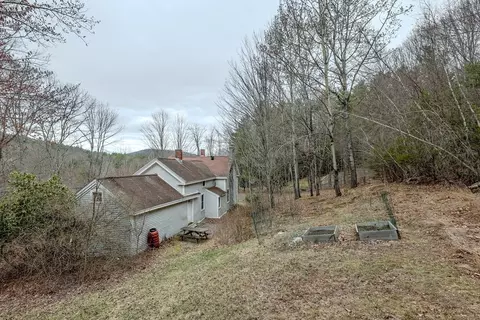 118 N Leverett Rd, Leverett, MA 01054 photo 4