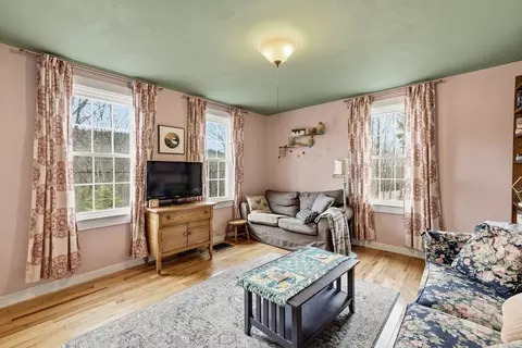 118 N Leverett Rd, Leverett, MA 01054 photo 6