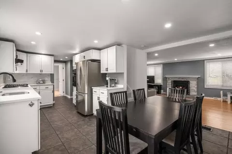157 Pearl St, Reading, MA 01867 photo 7