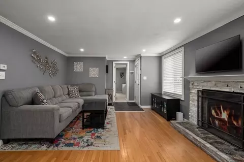 157 Pearl St, Reading, MA 01867 photo 11