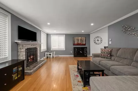 157 Pearl St, Reading, MA 01867 photo 12