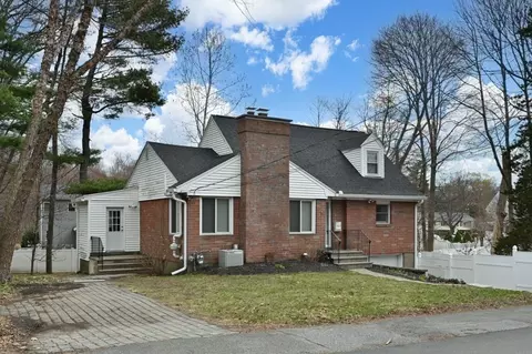 157 Pearl St, Reading, MA 01867 photo 32