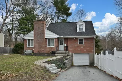 157 Pearl St, Reading, MA 01867