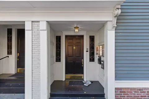 34 Washington St #2B, Boston, MA 02129