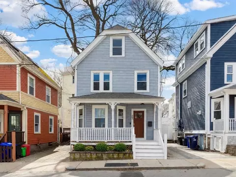 22 Edge Hill St, Jamaica Plain, MA 02130
