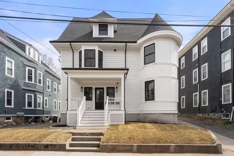 26 Adelaide St #1, Boston, MA 02130