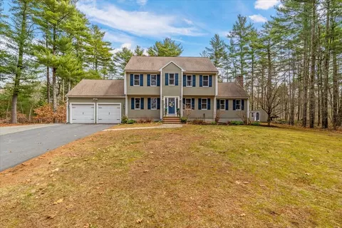 116 Meadow St, Carver, MA 02330