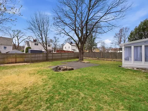 Exterior - 63 Jasper St, Saugus, MA 01906 photo 9 of 10