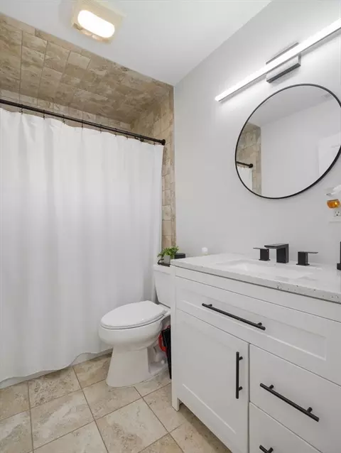 Bath - 63 Jasper St, Saugus, MA 01906 photo 2 of 2