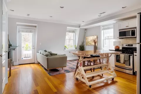 394 E 8th St #3, Boston, MA 02127 photo 7