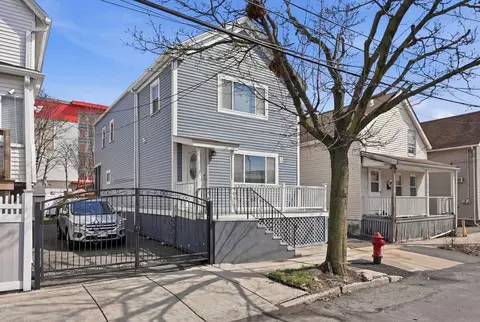 18 Winter St, Everett, MA 02149 photo 3