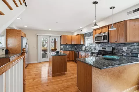 18 Winter St, Everett, MA 02149 photo 12