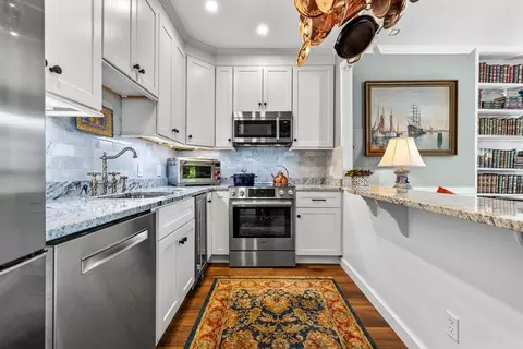 28 Worcester Sq #4F, Boston, MA 02118