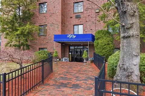 50 Water St #46, Medford, MA 02155