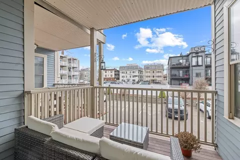 774 E 3rd St #1, Boston, MA 02127 photo 7
