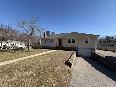 21 Howard St, Milford, MA 01757