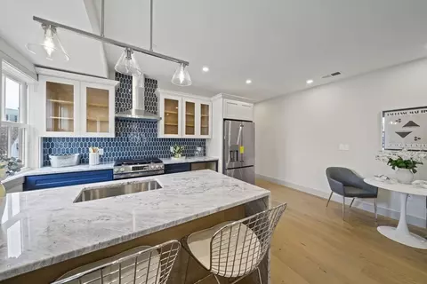 273 Havre #1, Boston, MA 02128