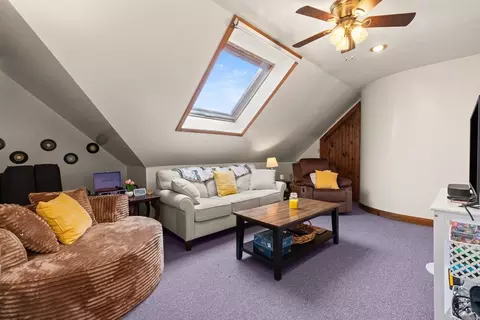 Living - 37 Chase St, Beverly, MA 01915 photo 4 of 5
