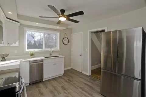 6 Bremen St, Springfield, MA 01108 photo 5