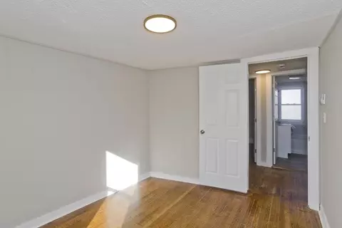 6 Bremen St, Springfield, MA 01108 photo 19