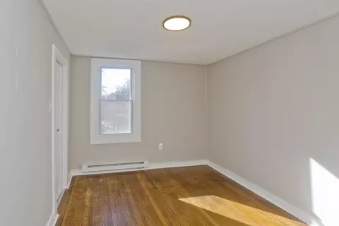 6 Bremen St, Springfield, MA 01108 photo 17