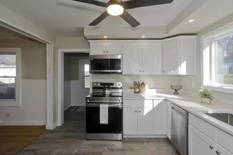 6 Bremen St, Springfield, MA 01108 photo 4