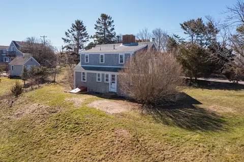 42 Champlain Rd, Chatham, MA 02633 photo 2