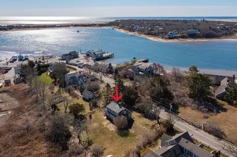 42 Champlain Rd, Chatham, MA 02633 photo 10