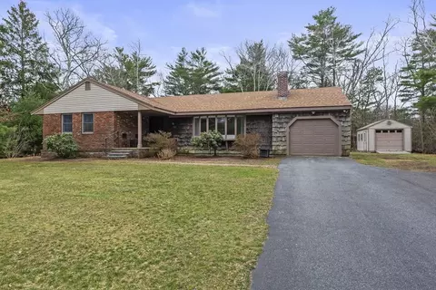 188 Carver Rd, Plymouth, MA 02360