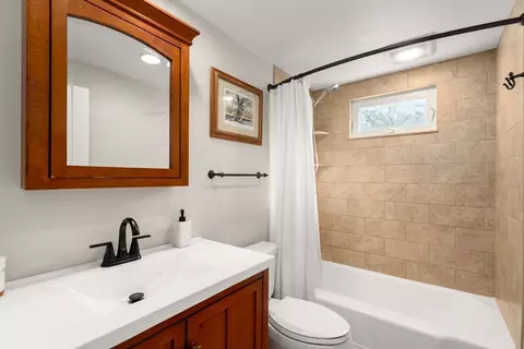 Bath - 438 Mount Vernon St, Dedham, MA 02026 photo 1 of 2