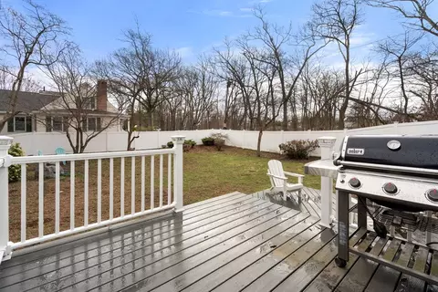 Exterior - 438 Mount Vernon St, Dedham, MA 02026 photo 9 of 9