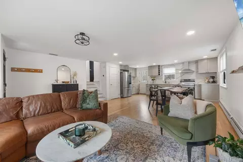 32 Bradford Loop, Georgetown, MA 01833 photo 5