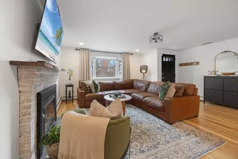 32 Bradford Loop, Georgetown, MA 01833 photo 4