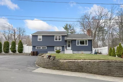 32 Bradford Loop, Georgetown, MA 01833
