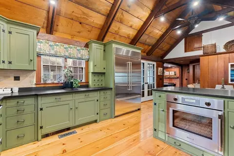 552 Forest St, Marshfield, MA 02050 photo 10
