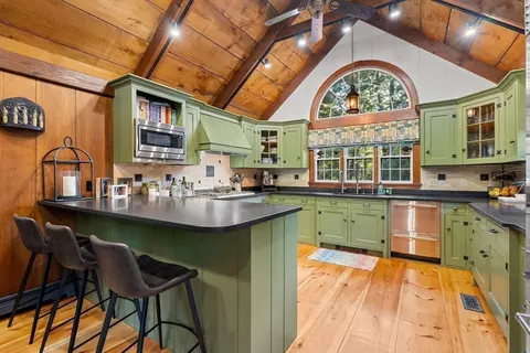 552 Forest St, Marshfield, MA 02050 photo 9
