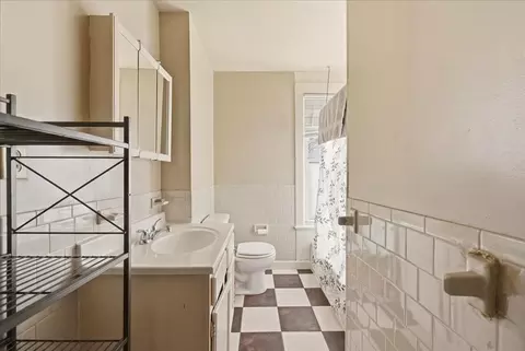 201-203 Fourth St, Fall River, MA 02721 photo 10