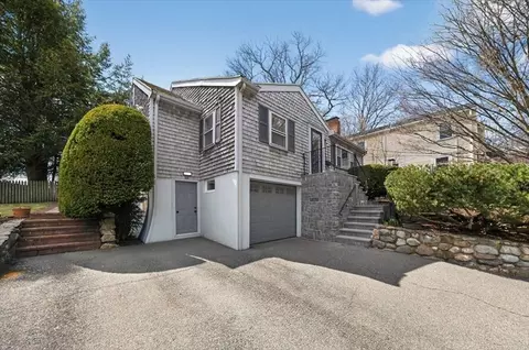 15 Norman St, Milton, MA 02186