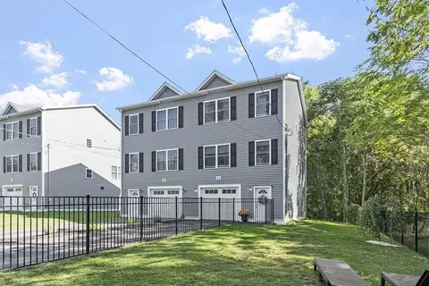 22 Apthorp St, Worcester, MA 01606 photo 32