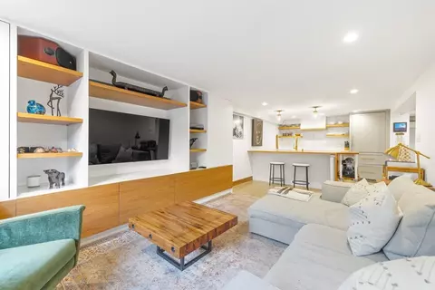 33 Worcester St #1, Boston, MA 02118