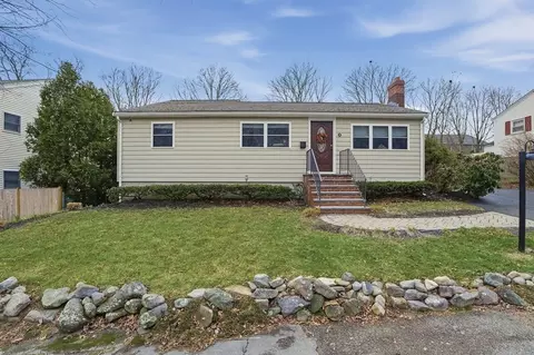 35 Armstrong Cir, Braintree, MA 02184