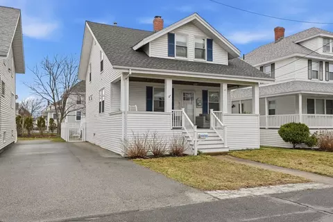 Exterior - 62 C St, Hull, MA 02045 photo 2 of 8