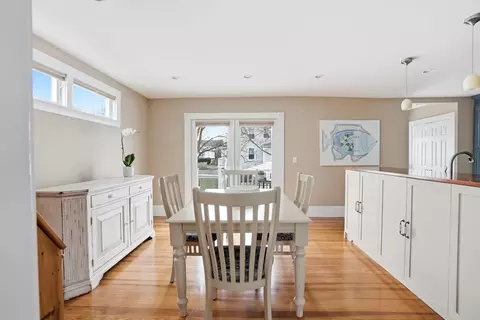 Dining - 62 C St, Hull, MA 02045 photo 1 of 2