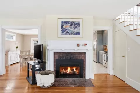 Entry Way - 62 C St, Hull, MA 02045 photo 2 of 4