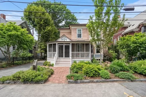 19 Forest St, Newton, MA 02461