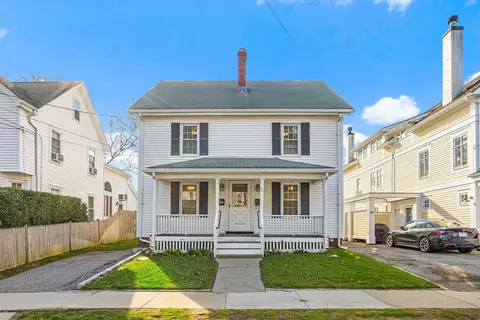 62 Thomas St, Belmont, MA 02478