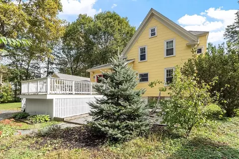 52 Maple St, Hamilton, MA 01982 photo 33