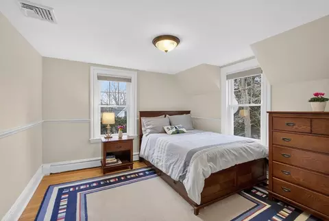 52 Maple St, Hamilton, MA 01982 photo 24
